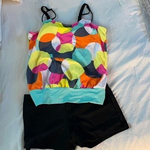 Cute 2 piece swimsuit, never worn